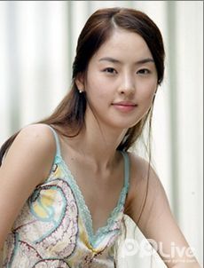 演员:uie李多熙尹宥善